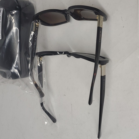 NEW Coach L1142 Signature Rectangle Sunglasses Choose one from 2 colors - Picture 6 of 12